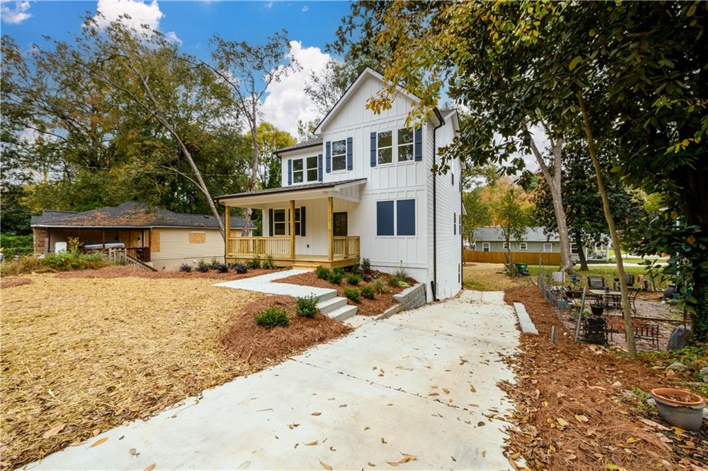 28 Johnson Road NW