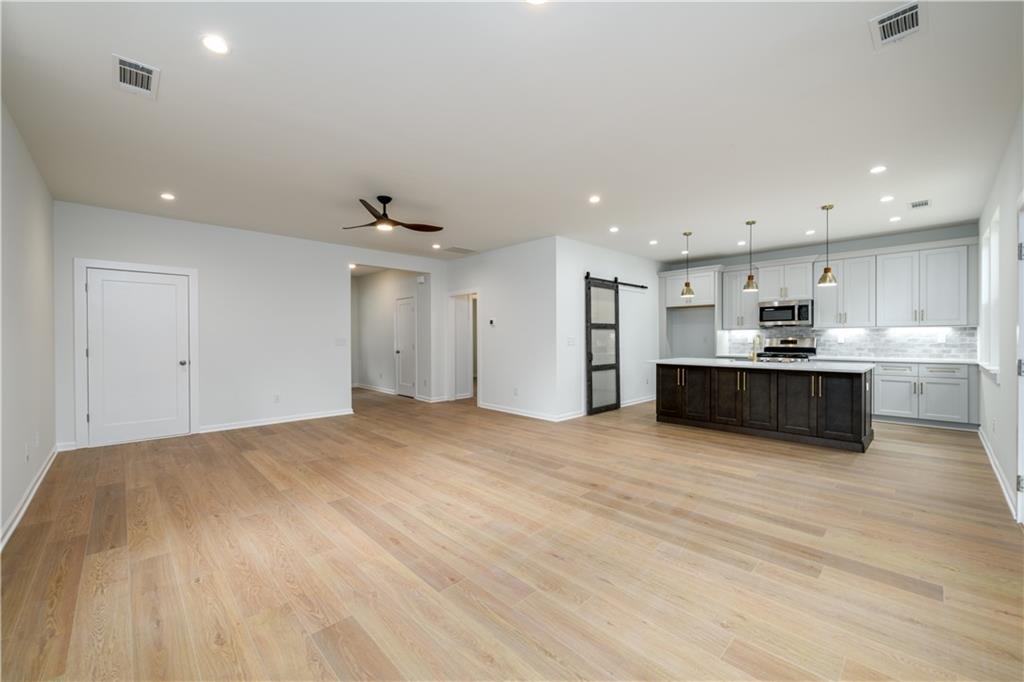 28 Johnson Road NW