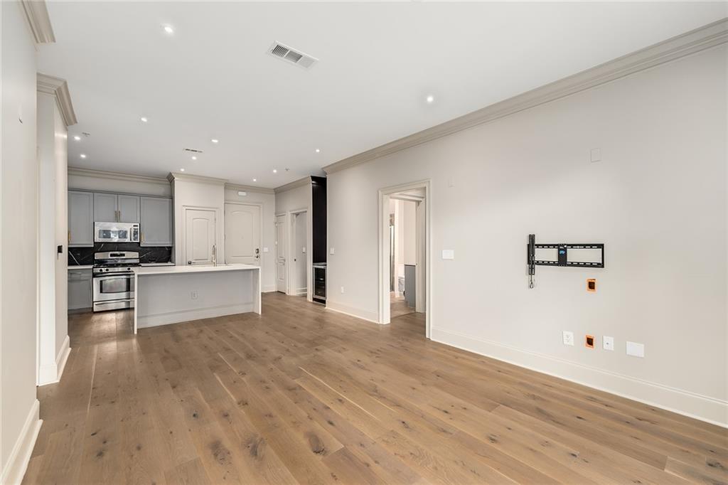 1055 Piedmont Avenue NE Unit 112