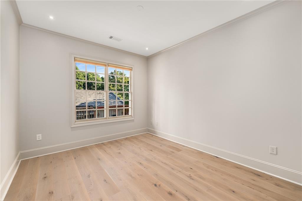 1055 Piedmont Avenue NE Unit 112