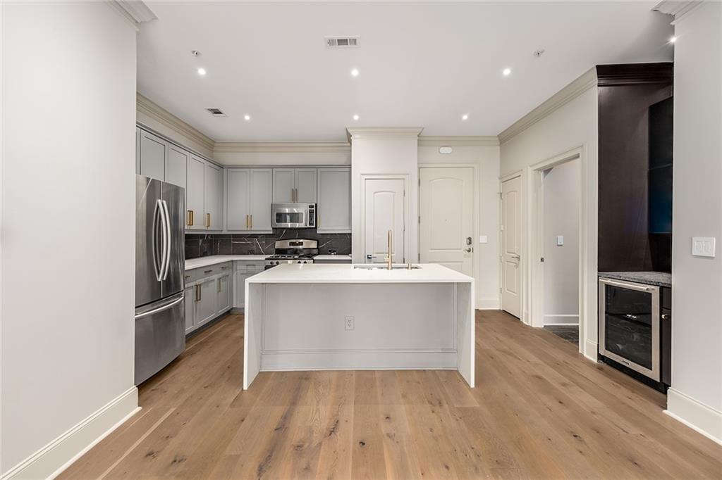1055 Piedmont Avenue NE Unit 112