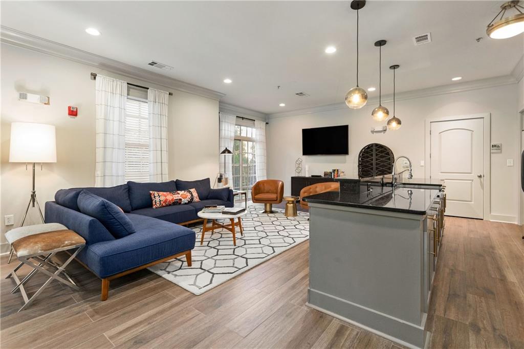 1055 Piedmont Avenue NE Unit 215