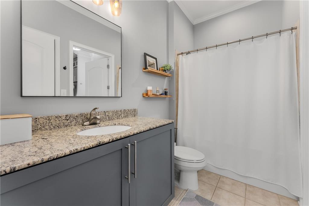 1055 Piedmont Avenue NE Unit 215