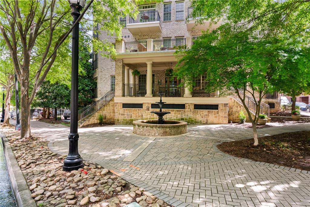 1055 Piedmont Avenue NE Unit 215
