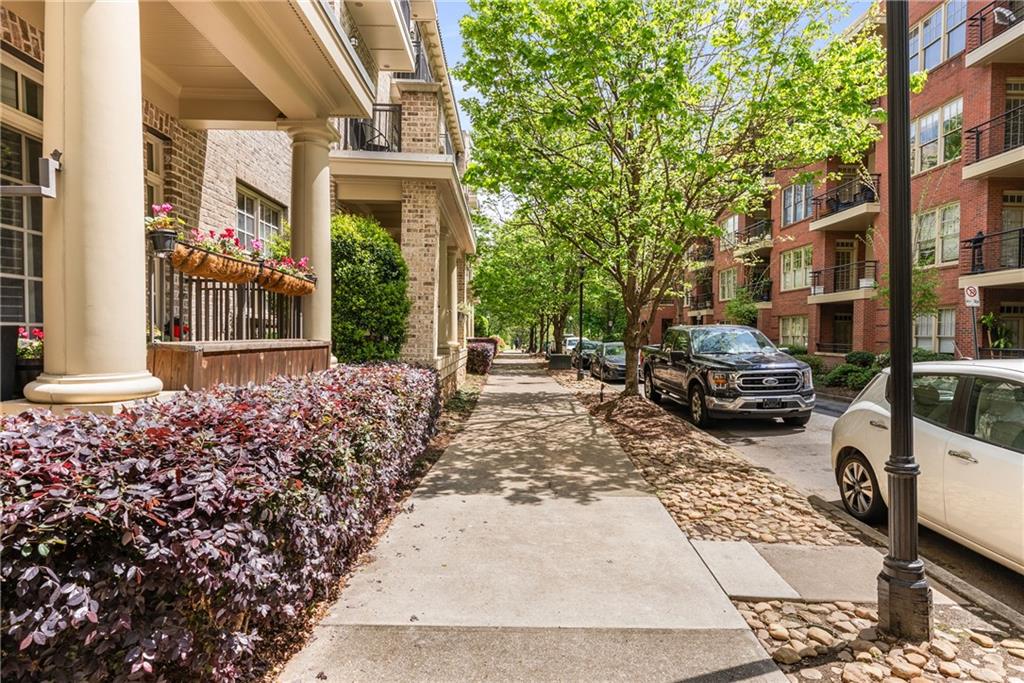 1055 Piedmont Avenue NE Unit 215
