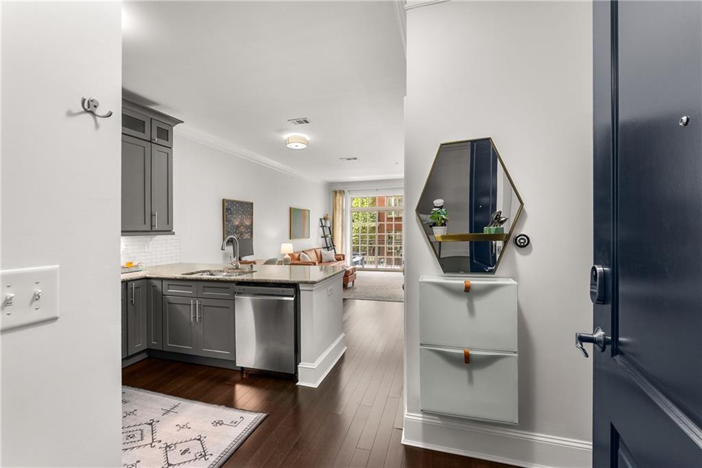 1055 Piedmont Avenue NE Unit 215