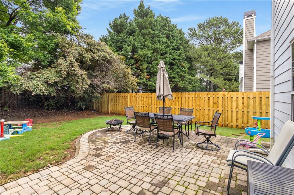 1355 Pinebreeze Way