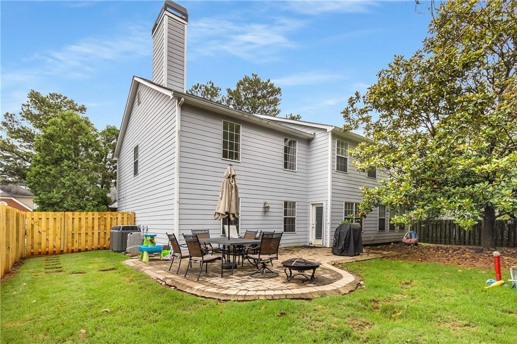 1355 Pinebreeze Way