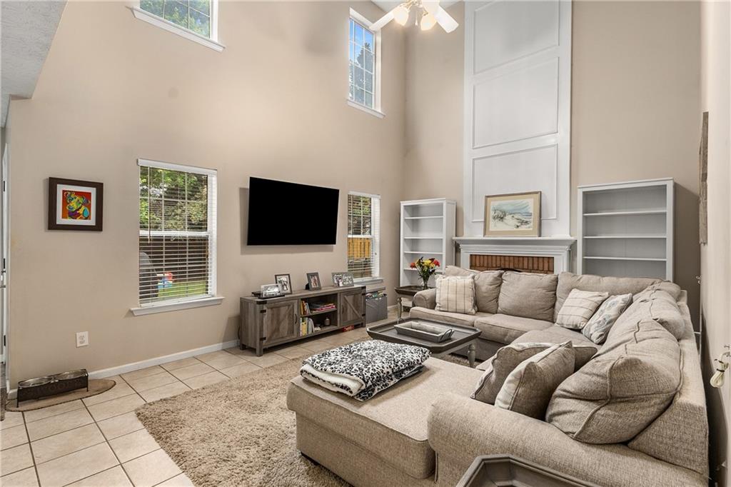 1355 Pinebreeze Way