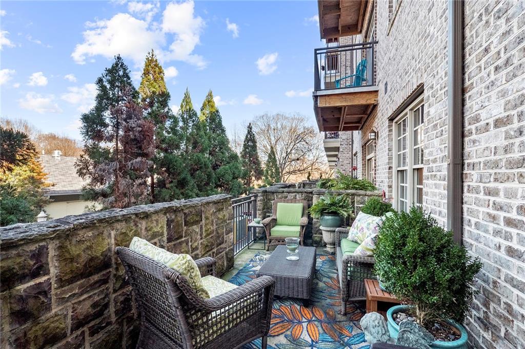 1055 Piedmont Avenue NE Unit 106