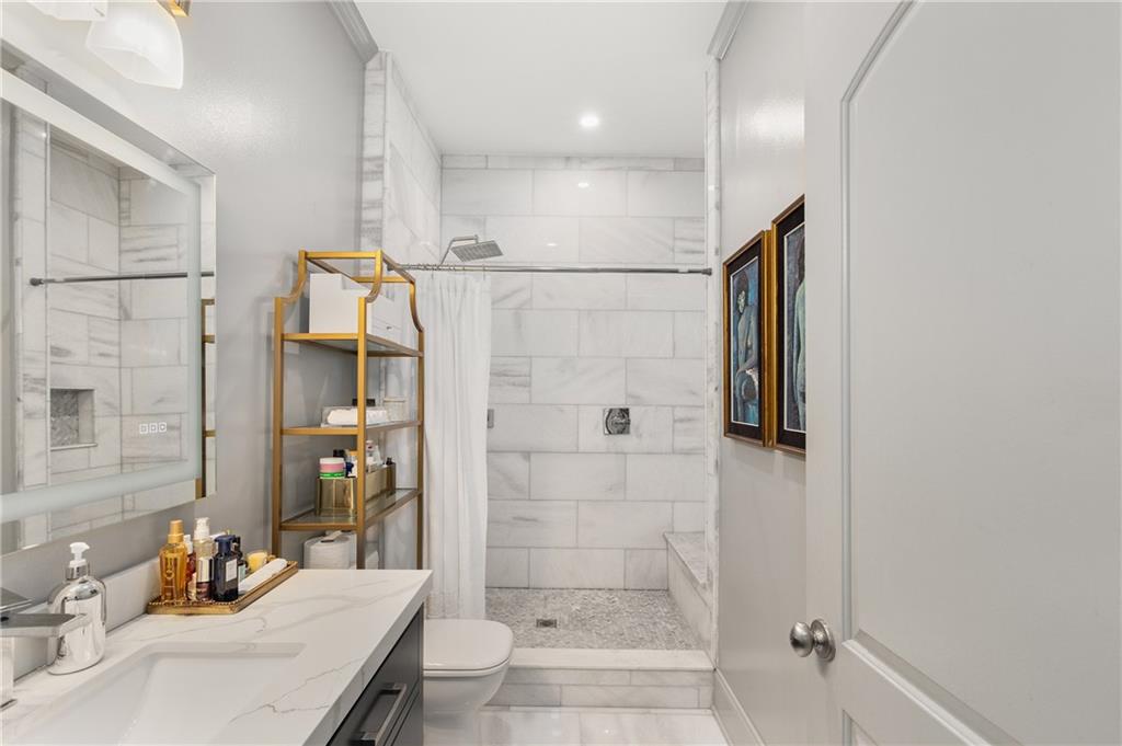 1055 Piedmont Avenue NE Unit 106