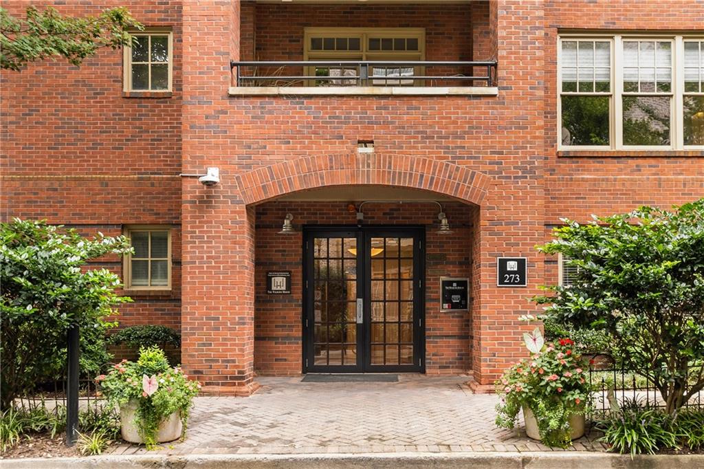 273 12th Street NE Unit 115