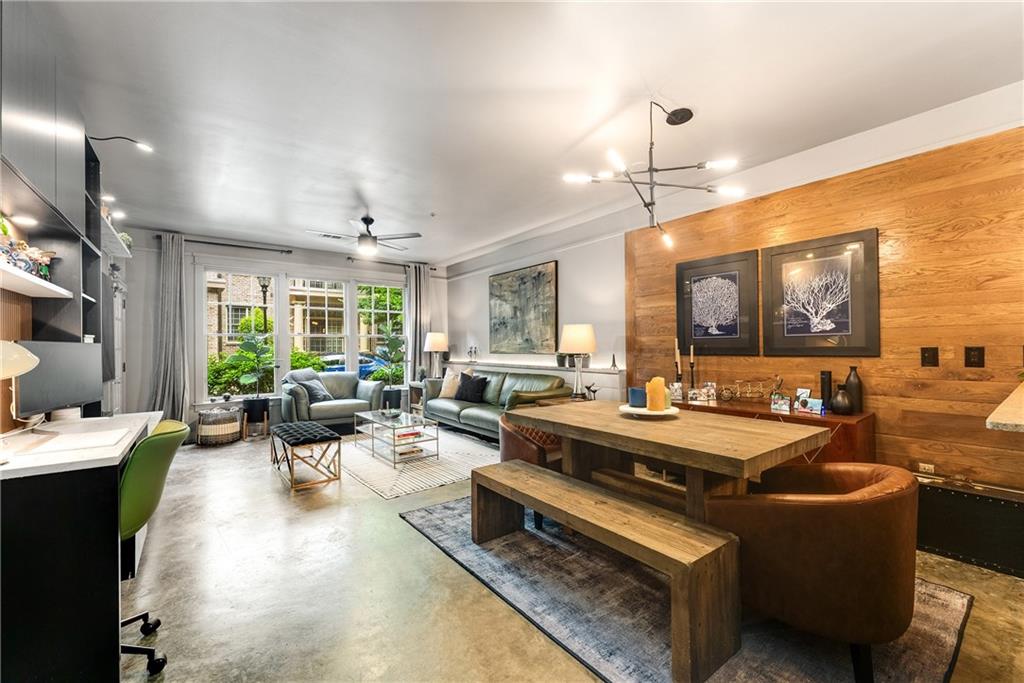 273 12th Street NE Unit 115
