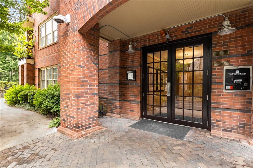 273 12th Street NE Unit 115