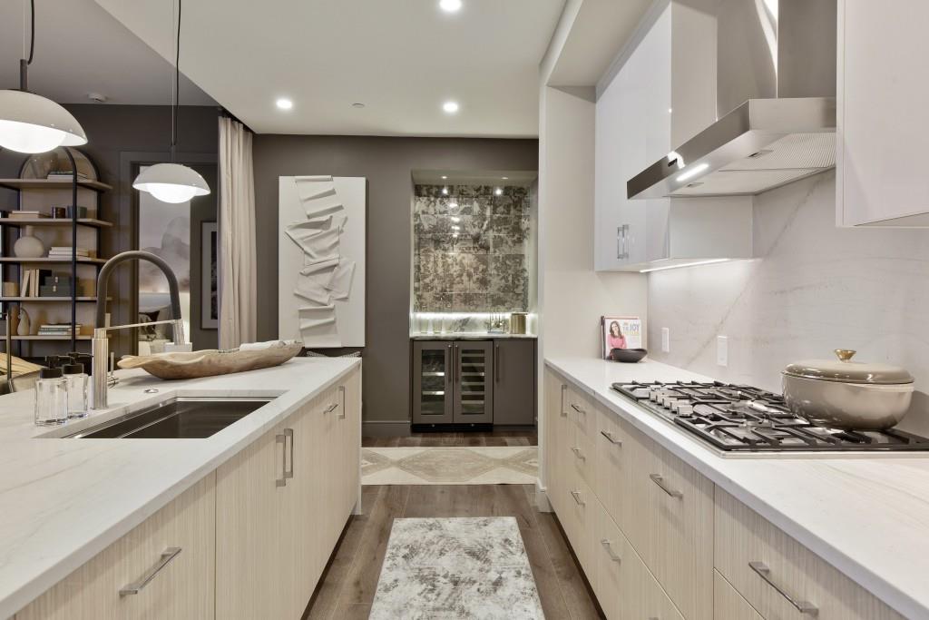 2425 Peachtree Road NE Unit 1006