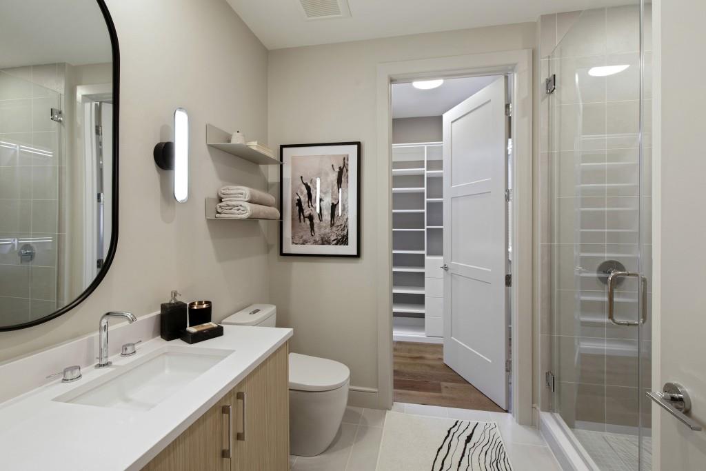 2425 Peachtree Road NE Unit 1006