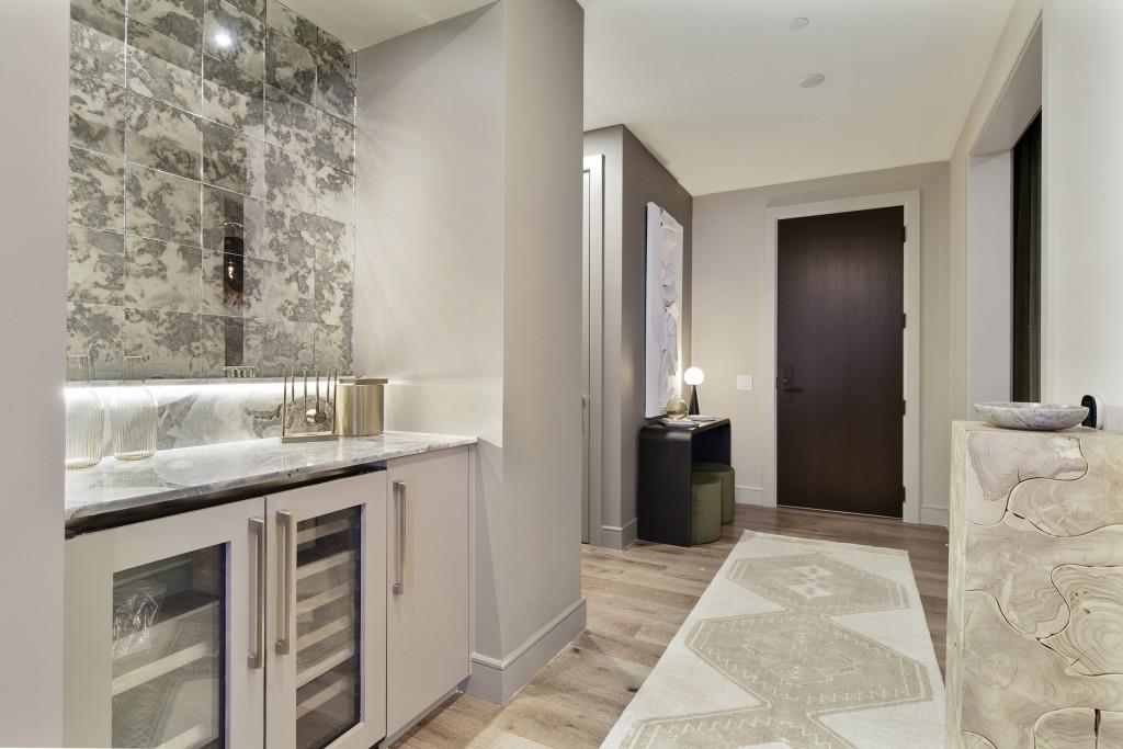 2425 Peachtree Road NE Unit 1006