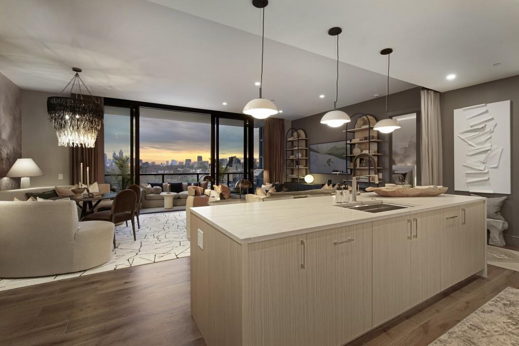 2425 Peachtree Road NE Unit 1006