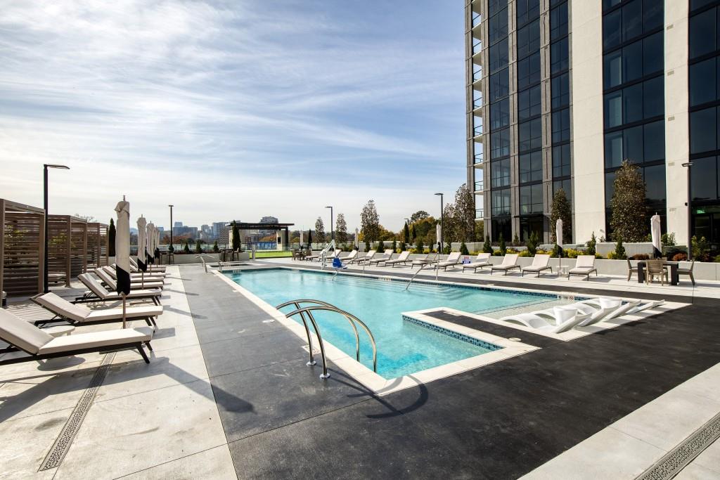 2425 Peachtree Road NE Unit 1006