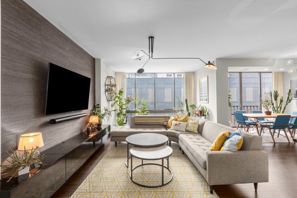 145 15th Street NE Unit 826