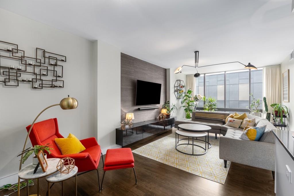 145 15th Street NE Unit 826