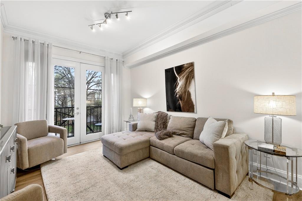 2255 Peachtree Road NE Unit 323