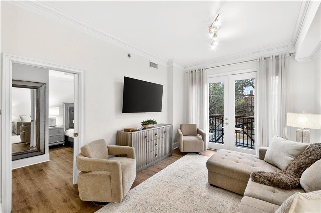 2255 Peachtree Road NE Unit 323