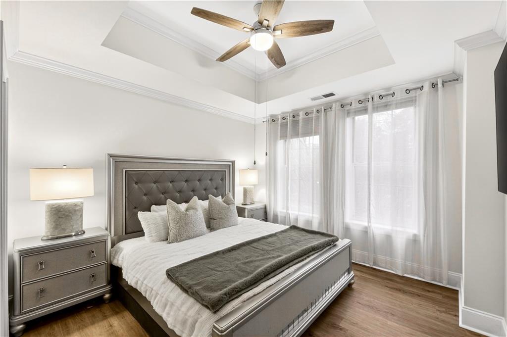 2255 Peachtree Road NE Unit 323