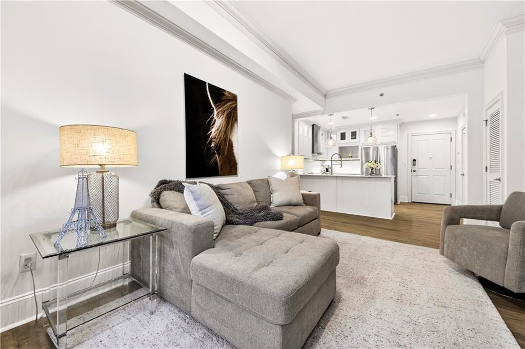 2255 Peachtree Road NE Unit 323