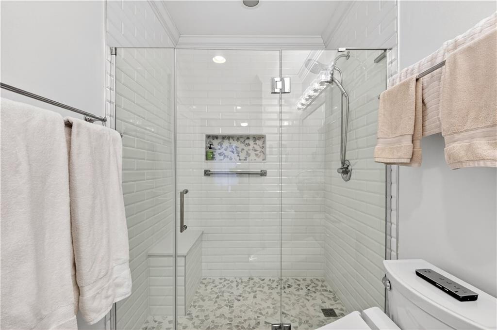 2255 Peachtree Road NE Unit 323