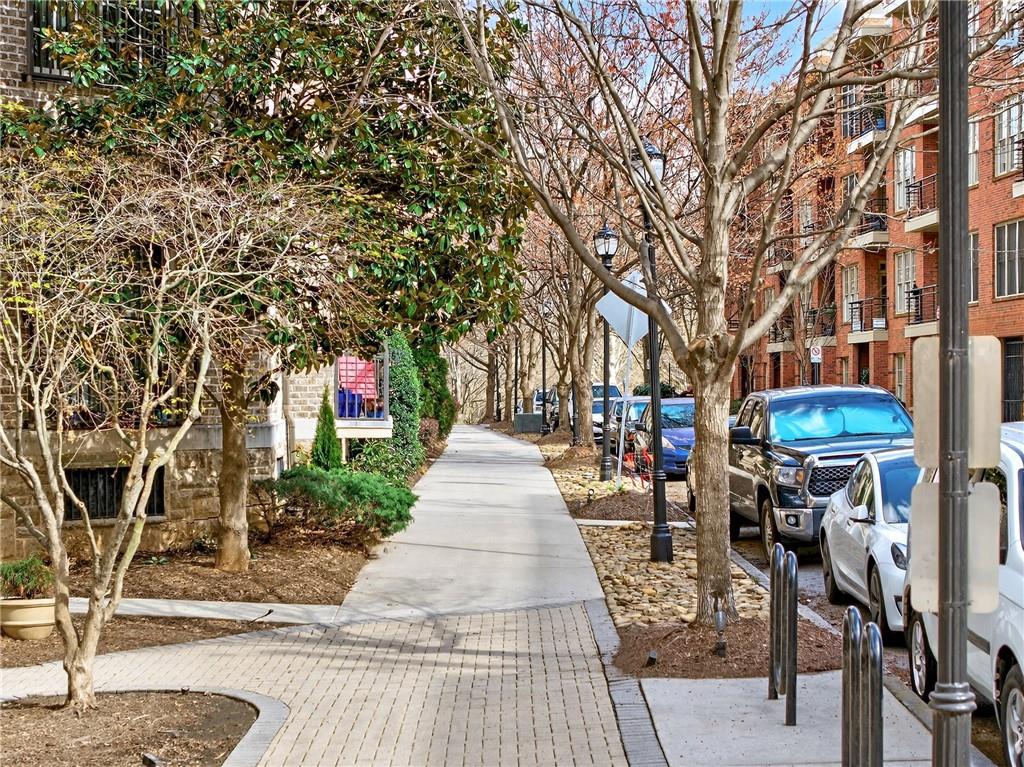 1055 Piedmont Avenue NE Unit 109