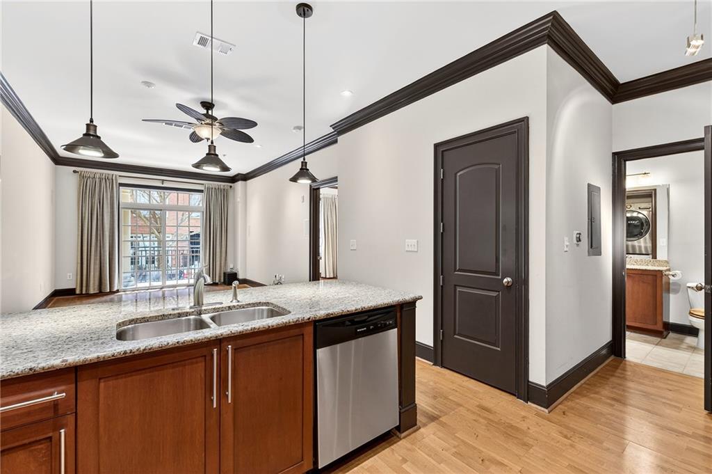 1055 Piedmont Avenue NE Unit 109