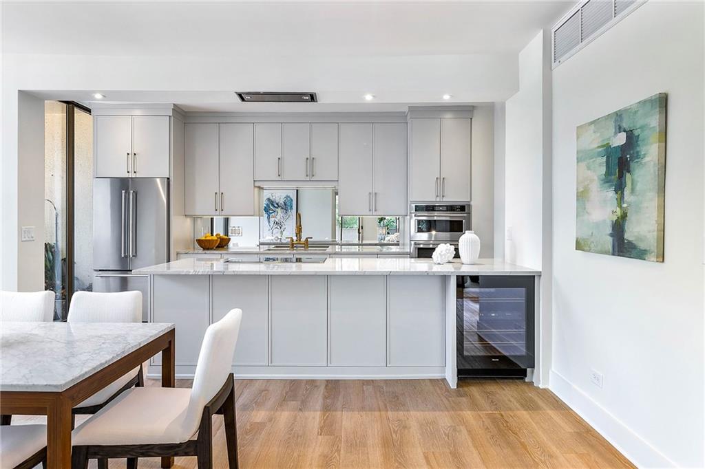 2575 Peachtree Road NE Unit 6G