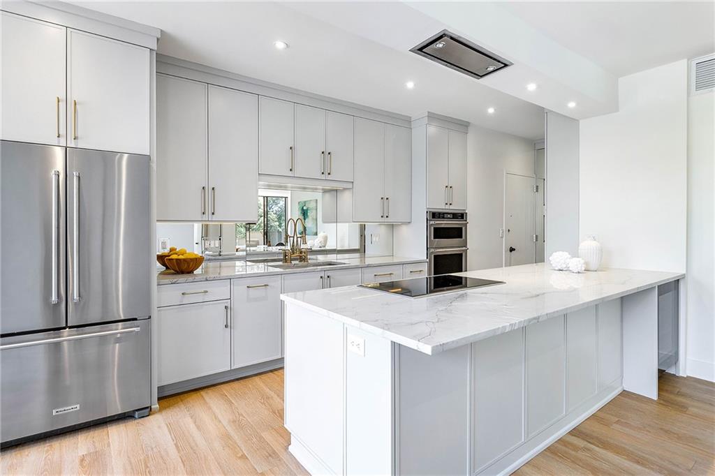 2575 Peachtree Road NE Unit 6G