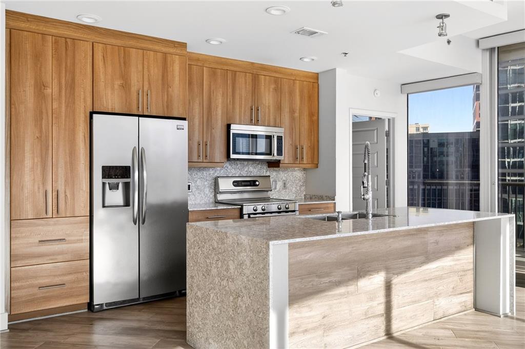 1080 Peachtree Street NE Unit 910