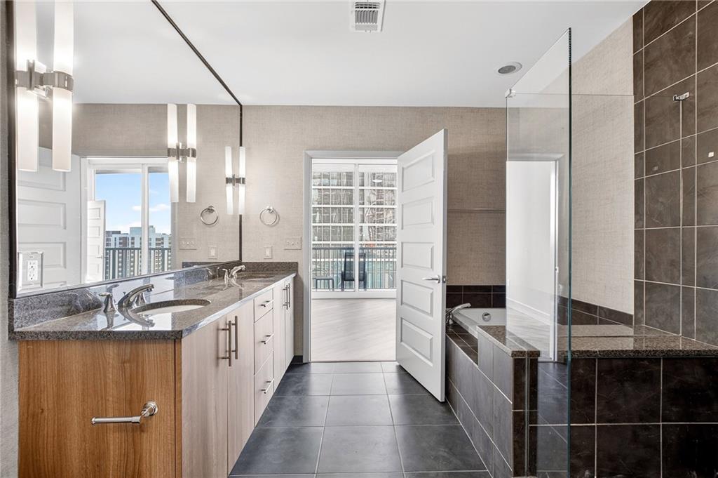 1080 Peachtree Street NE Unit 910
