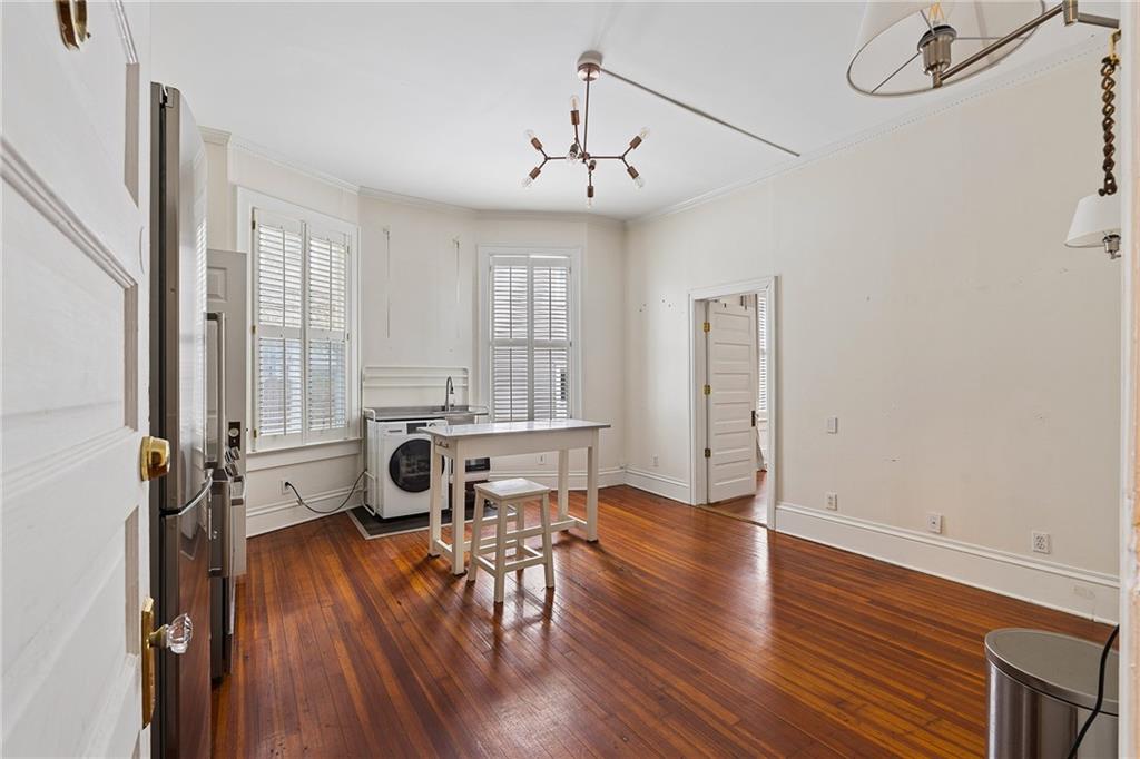 916 Myrtle Street NE Unit 2