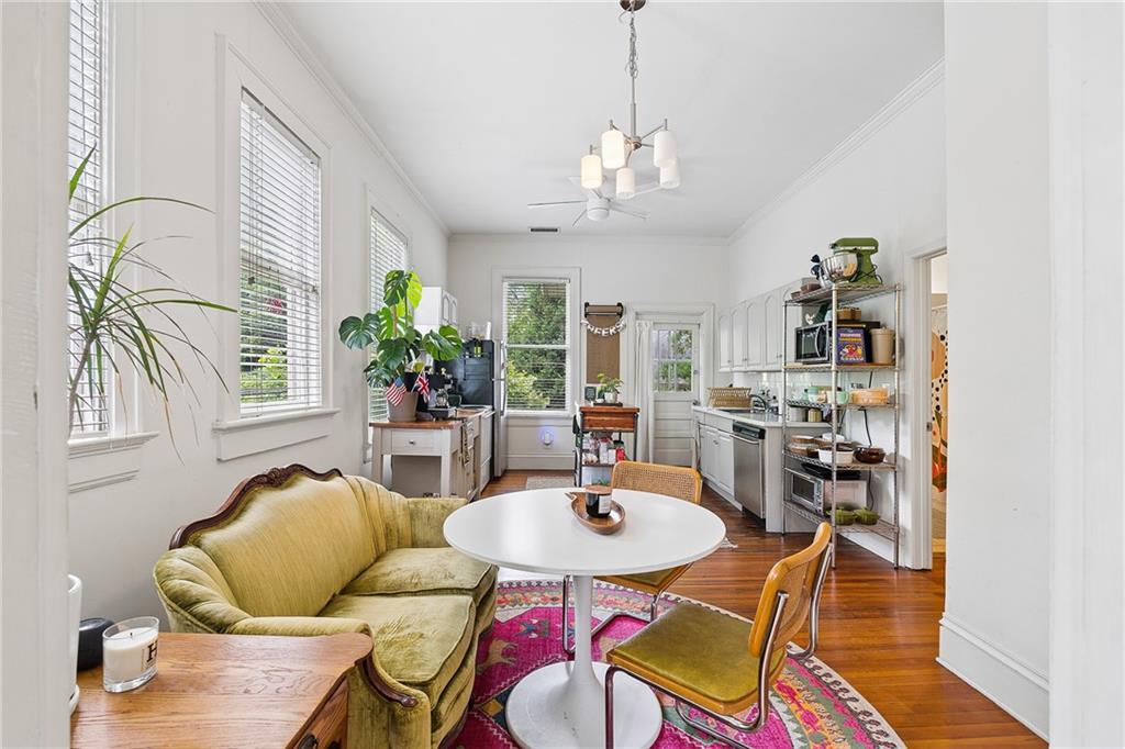 916 Myrtle Street NE Unit 4