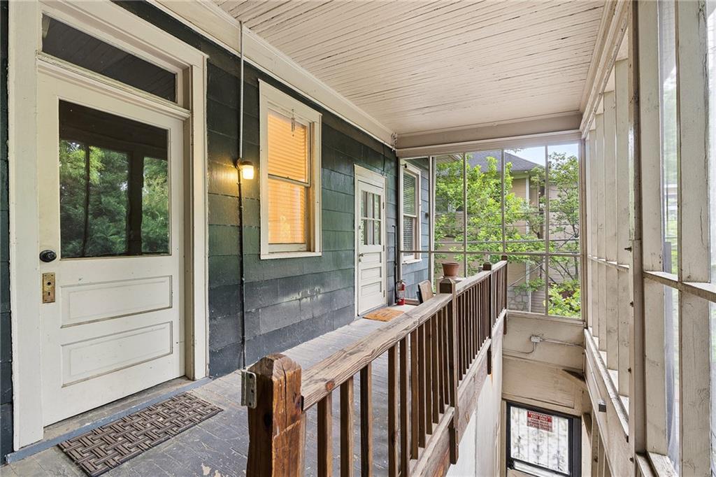 916 Myrtle Street NE Unit 4