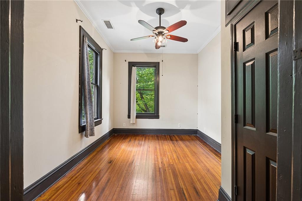 916 Myrtle Street NE Unit 6