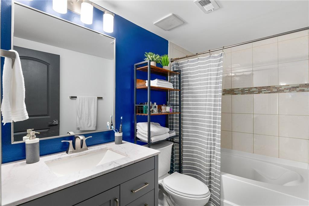 275 13th Street NE Unit 210