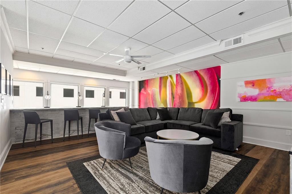 275 13th Street NE Unit 210