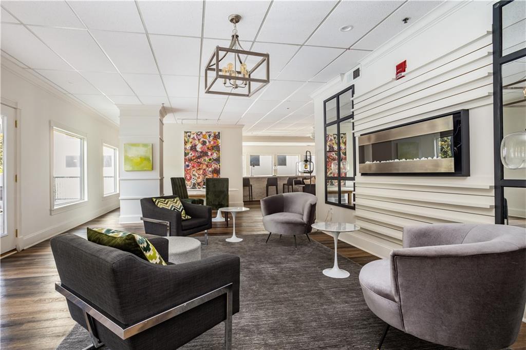 275 13th Street NE Unit 210