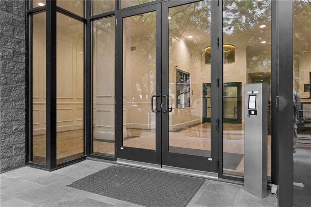 275 13th Street NE Unit 210