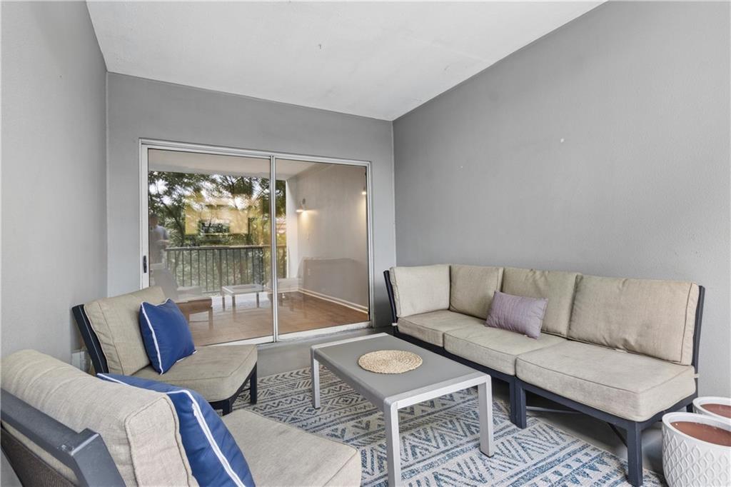 275 13th Street NE Unit 210