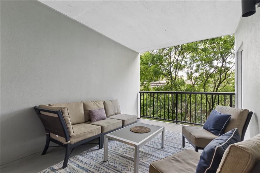 275 13th Street NE Unit 210