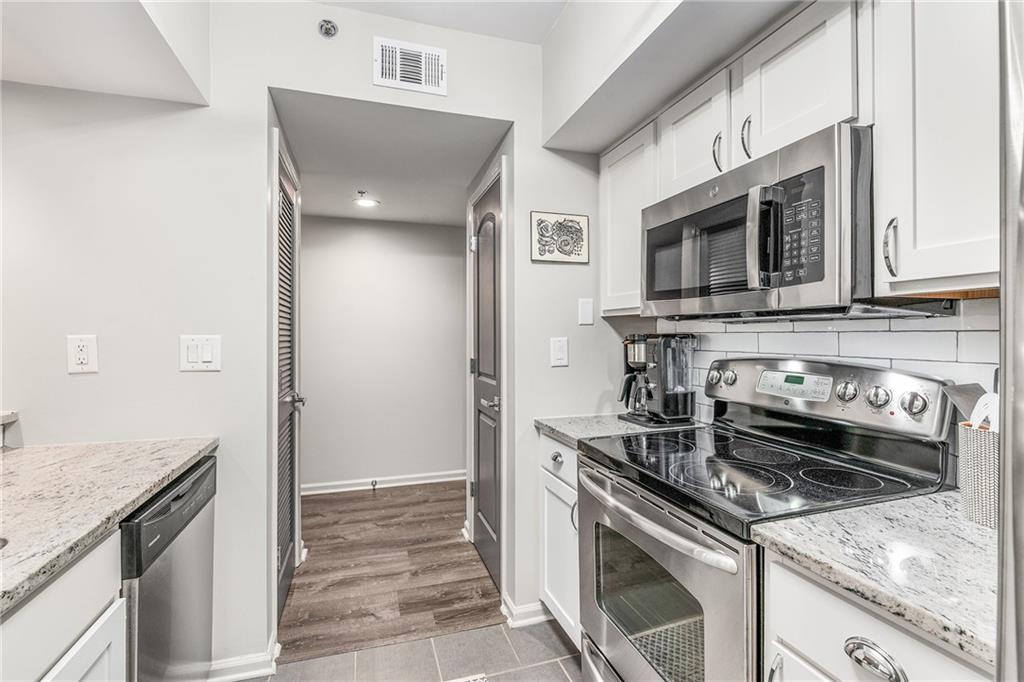 275 13th Street NE Unit 210