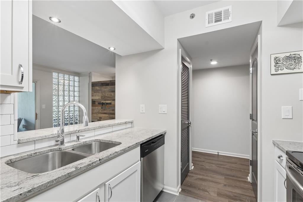 275 13th Street NE Unit 210