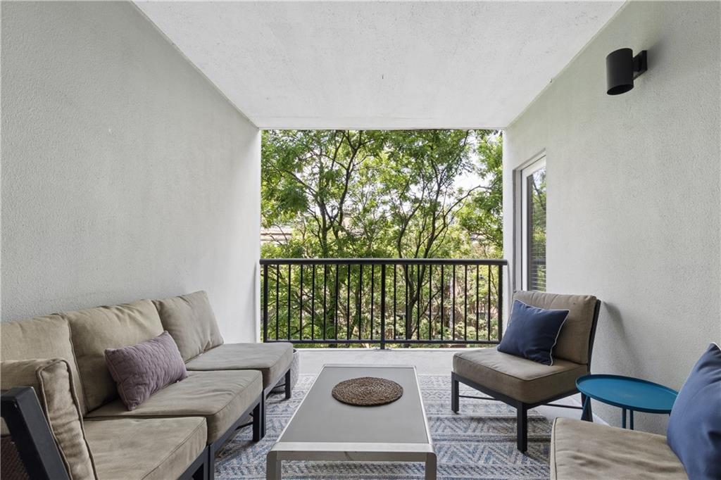 275 13th Street NE Unit 210