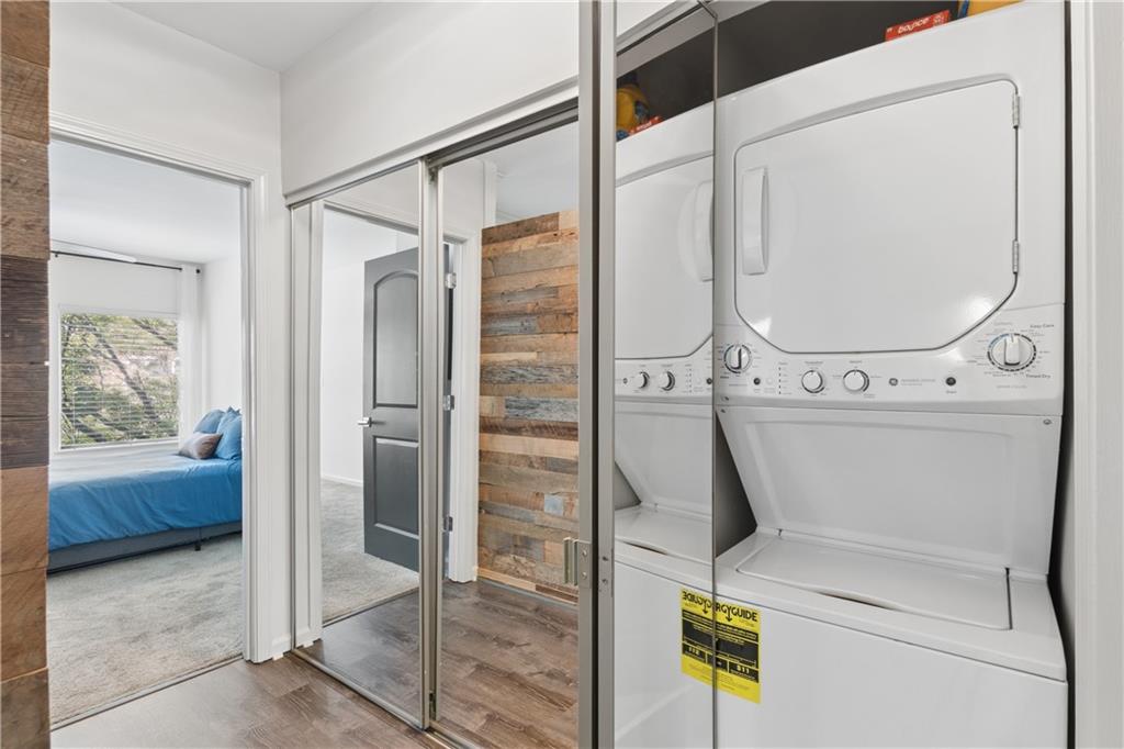 275 13th Street NE Unit 210